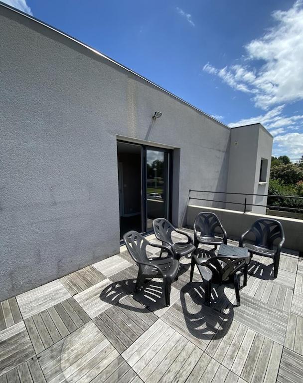 Maison Moderne Avec Piscine Chauffee Dans La Baie Du Mont St Michel 200M2 Yquelon 외부 사진